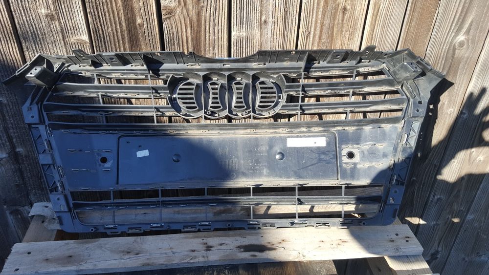 Grila fata audi a4 2019