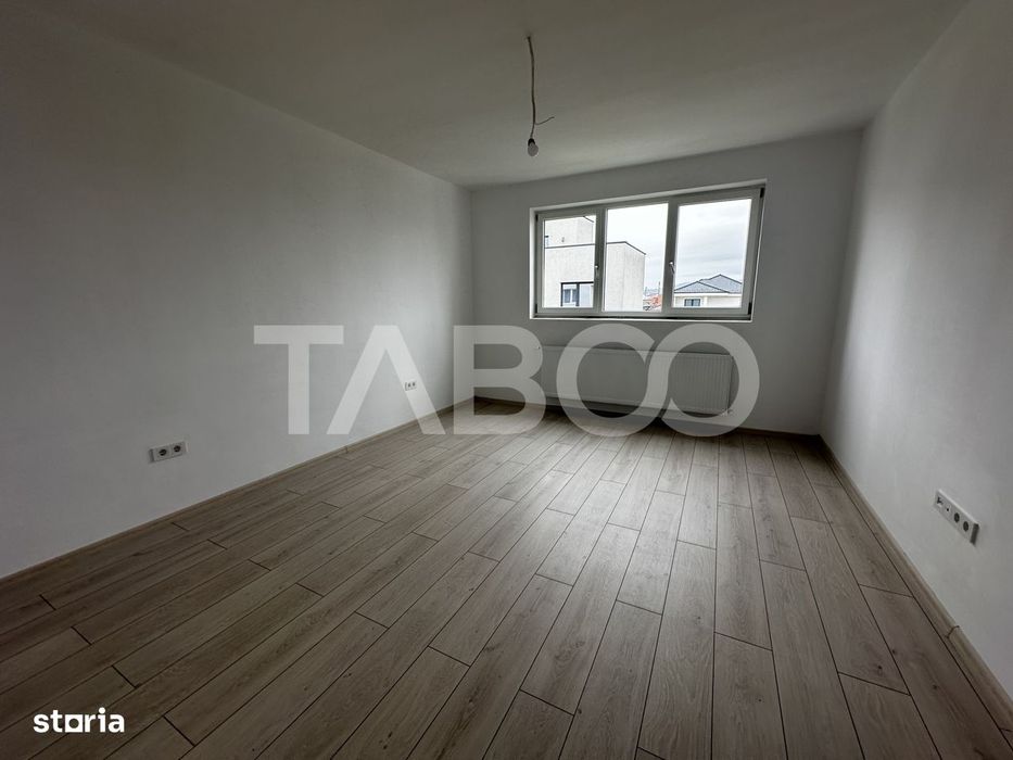 COMISION 0 -Apartament de vanzare 61 mpu 2 camere balcon orientare S — fotografia 1