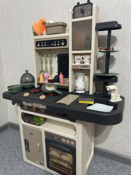 Детская кухня в отличном состоянии