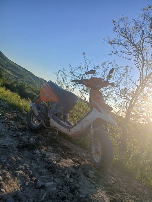 Scuter Yamaha mbk booster 80cc cu acte