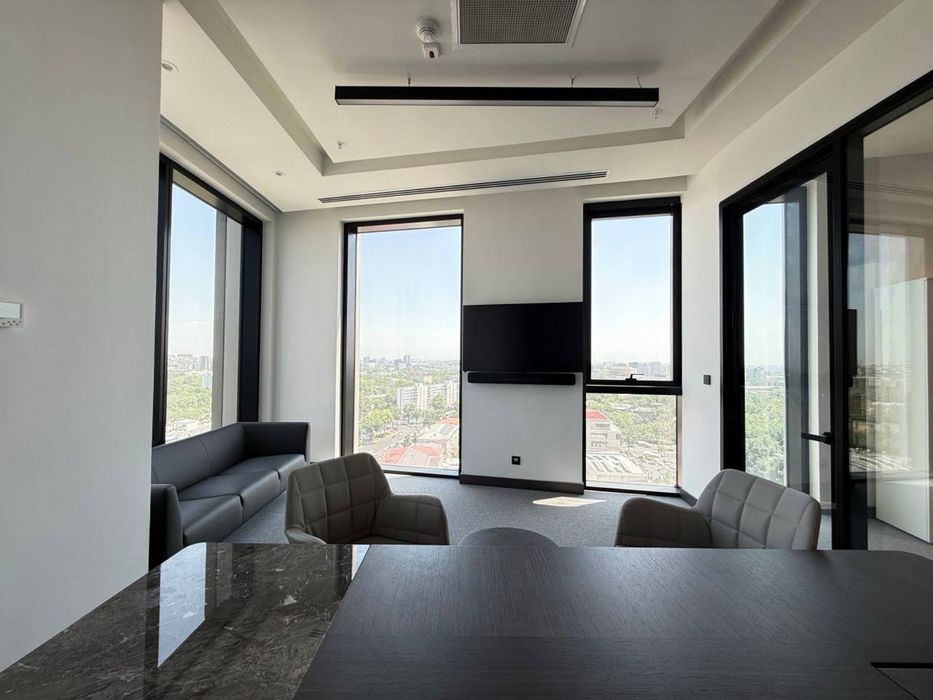 Trilliant/Алайский - Сдается в аренду Евро офис премиум класса 1600м2