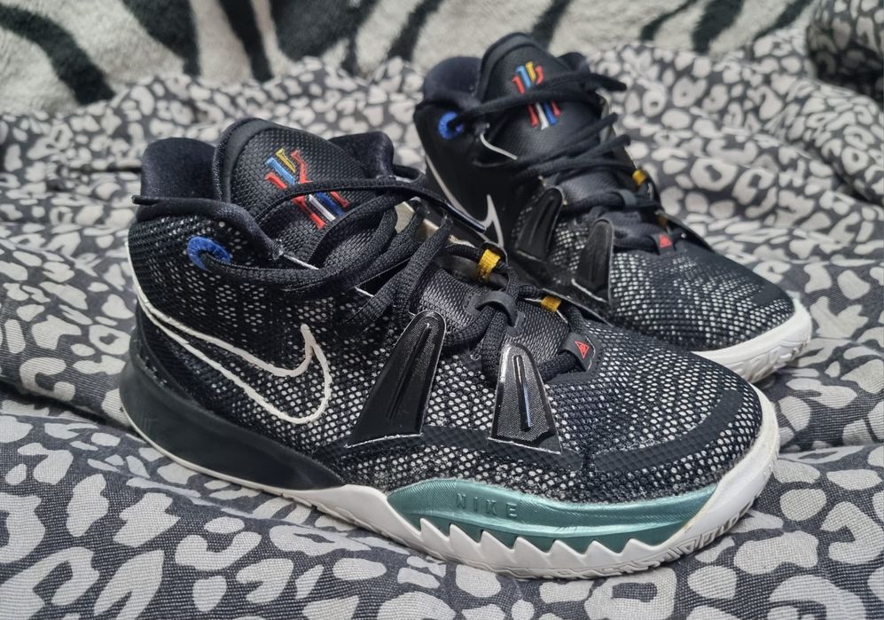 Nike Kyrie 7 Brooklyn