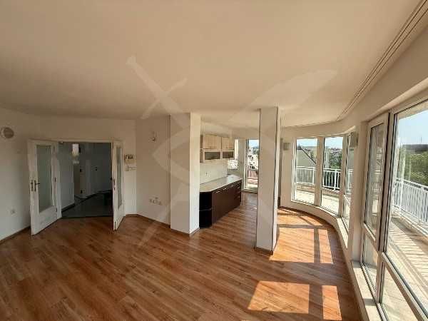 Слънчев и просторен мезонет в Центъра! 23045