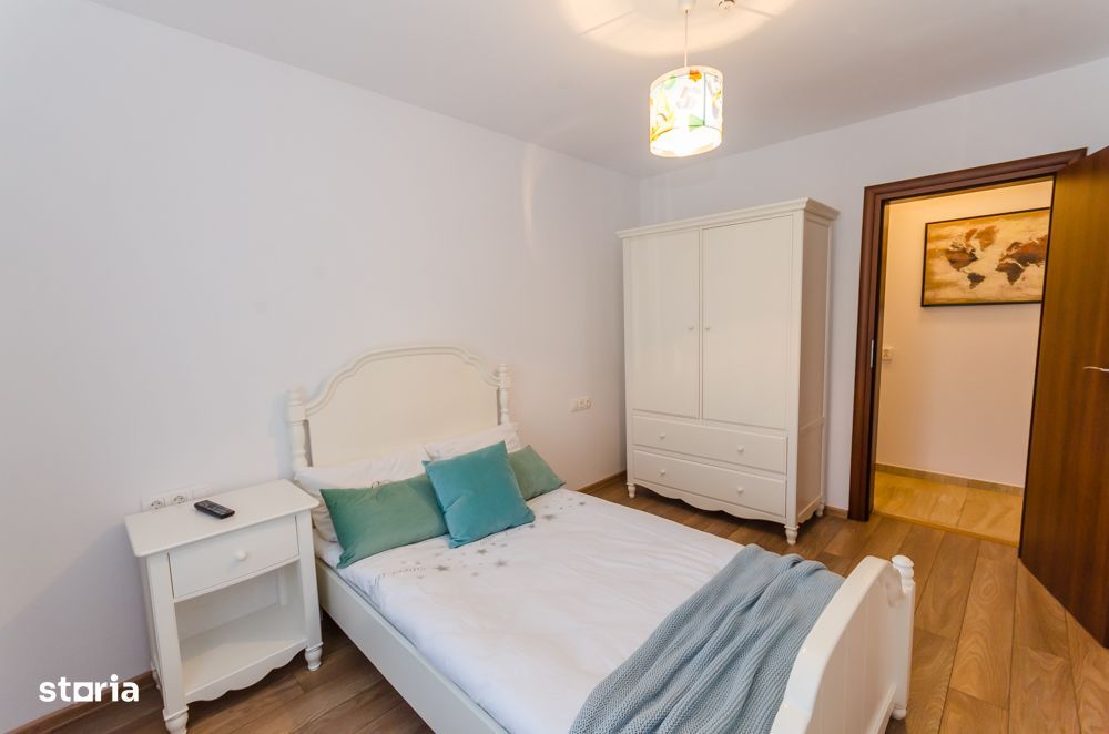 Apartament 3 camere cu gradina proprie 80 mp, parcare, Brana-Selimbar