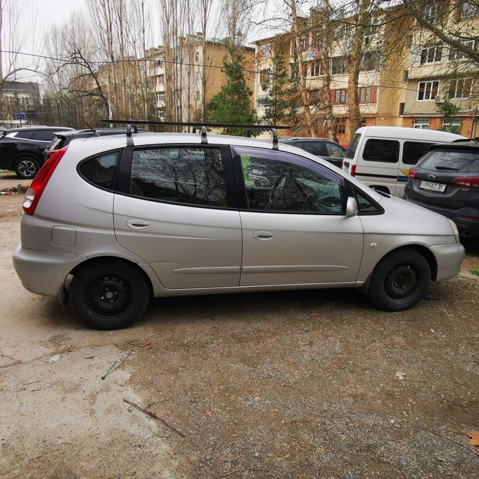 Tacuma sotiladi, holati yaxshi