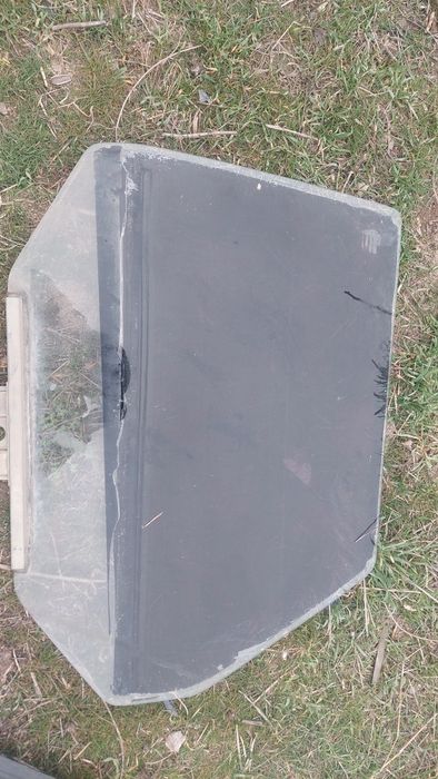 Стекло от ваз бушный