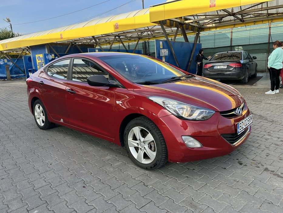 HYUNDAI Elantra 2012 — imagine 2