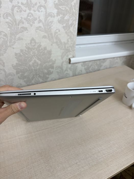 Ноутбук HP Laptop-15s