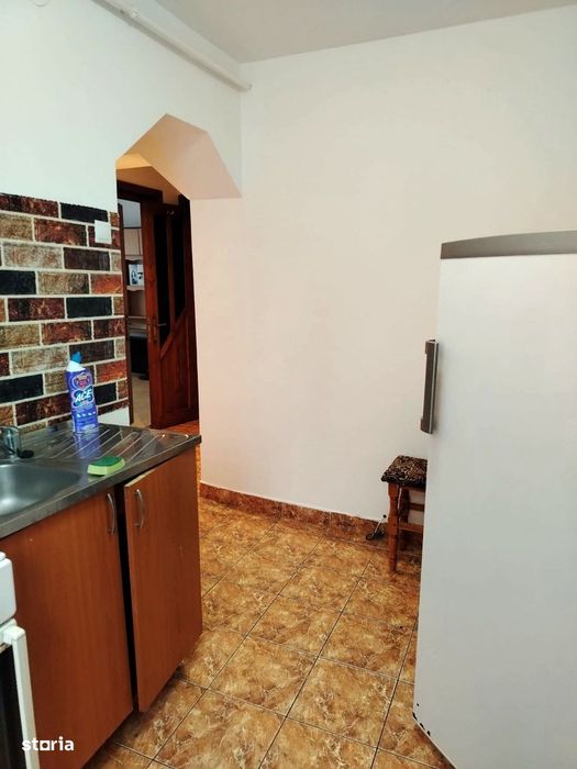 Apartament 3 camere 44mp zona buna mobilat utilat 53.000eur neg