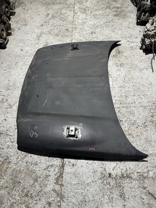 Капот Jeep Cherokee