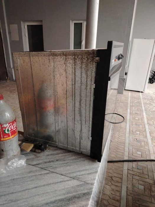 Продается духовка.