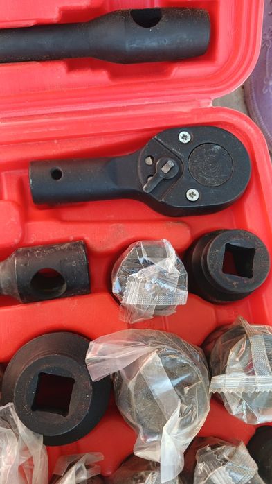 Продам набор головок