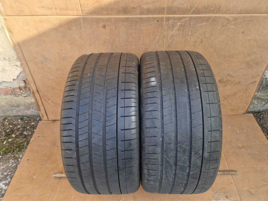 2 Pirelli R23 325/30 Летни гуми  DOT1421