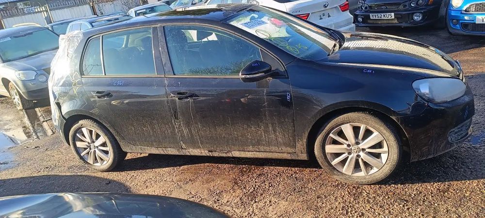 Dezmembrari / Dezmembrez VW Golf 6 (5K1) [Fabr 2009-2013] 1.6 TDI CAYC cutie viteze manuala cod culoare LC9X