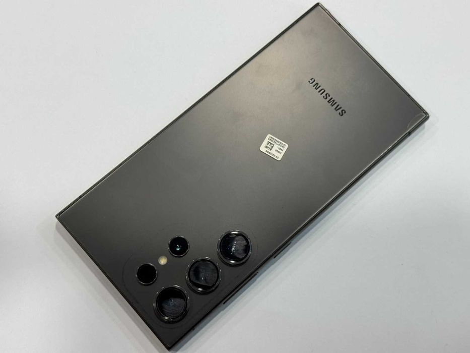 Samsung Galaxy S24 Ultra 5G 256GB 12GB RAM Dual