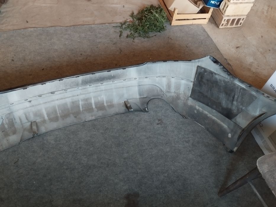 Задна броня Avantgarde