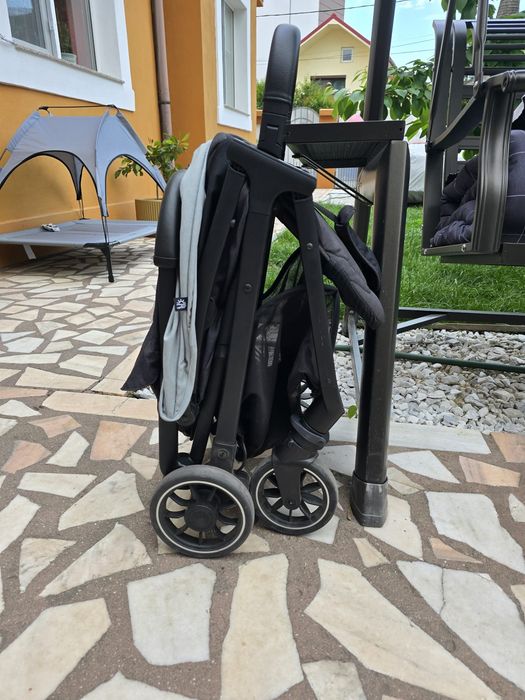 Carucior Joie aproape nou