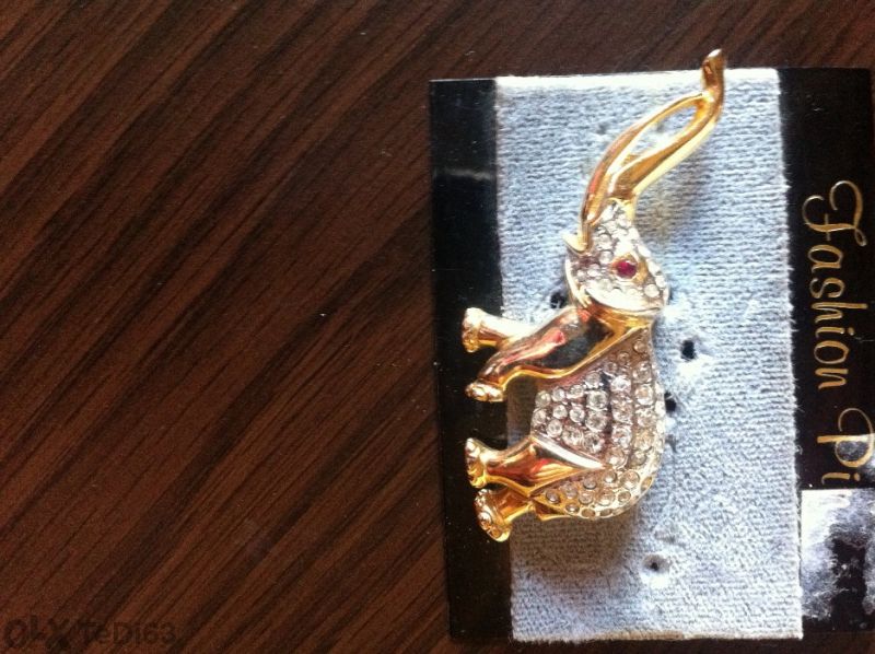 Брошки от Италия