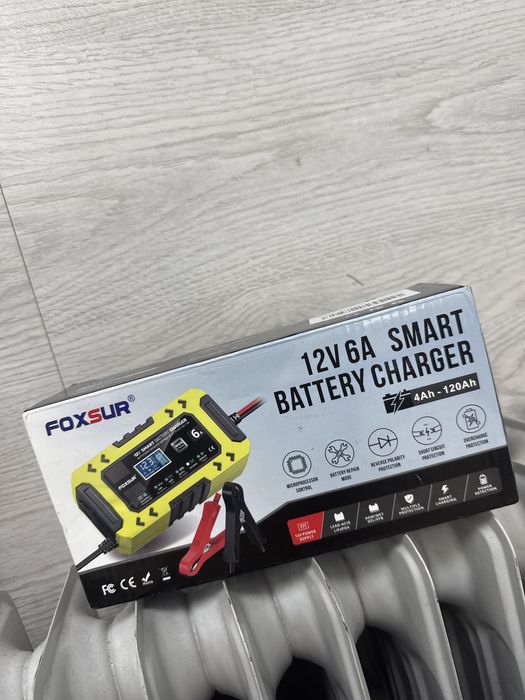 Зарядное устройство для аккумулятора автомобиля 12V - 6A