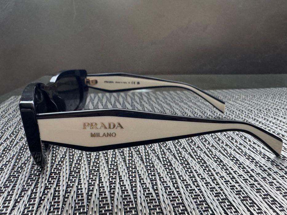 Слънчеви очила prada