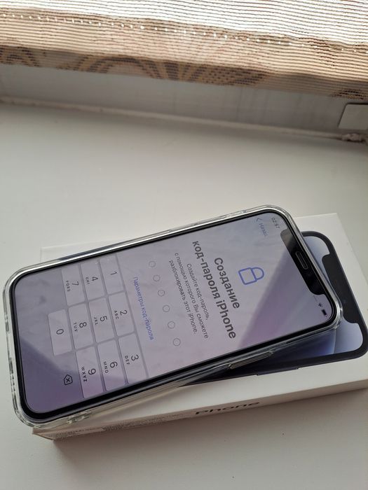 Продам IPhone 12 mini