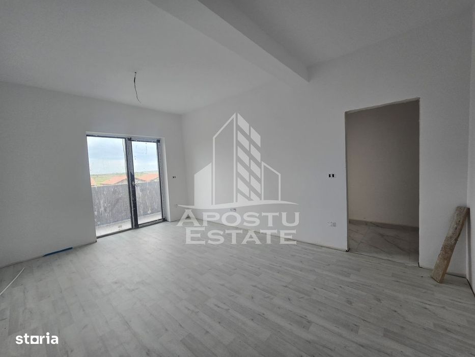 Apartament de vanzare cu 3 camere si 2 bai,bloc nou,Giroc,Calea Urseni — fotografia 1