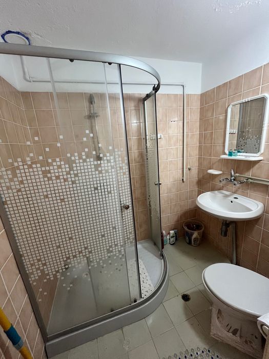 Отдавам стаи под наем за месечно настаняване в частна къща, Ален мак