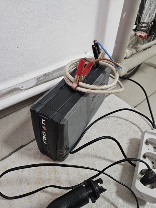 Преобразователь 12 на 220