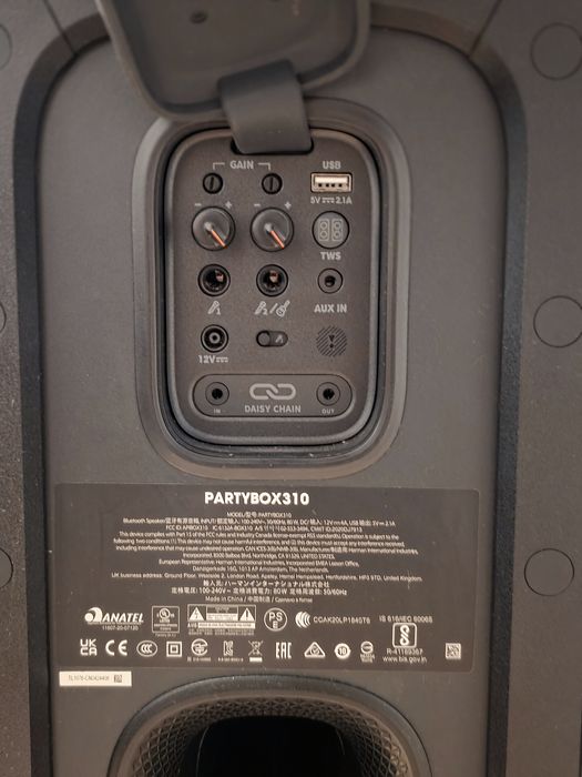 JBL Partybox 310 // 240 W // Bluetooth, USB // IPX4 // Pro Sound // Sound effects // Karaoke // Negru // Preț fix // Nu trimit în țară !!!