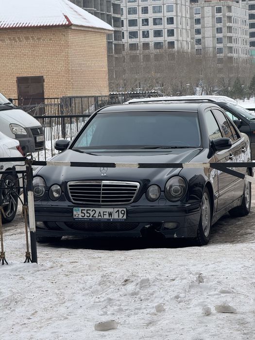 Передний бампер оригинал