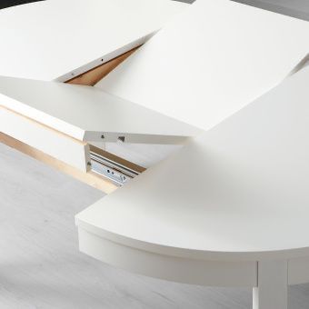 Продается раздвижной стол IKEA с 6 стульями