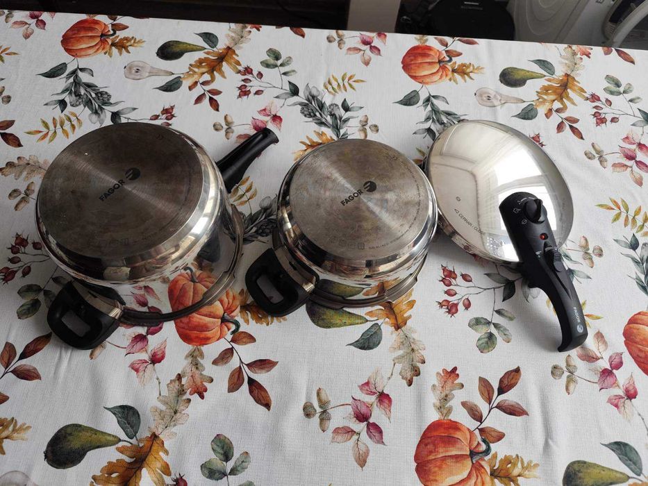 Комплект тенджери под налягане Fagor Duo 4 литра и 6 литра