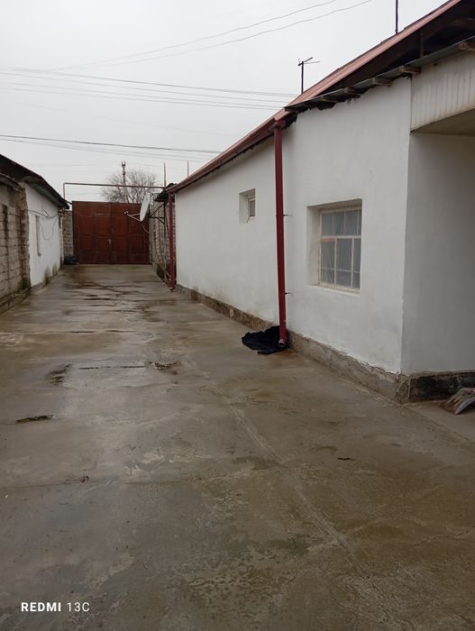 2жилых  дома с удобствами