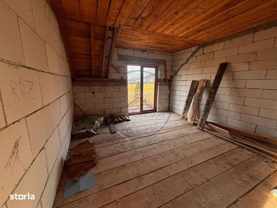 Casa Individuala, 230 mp, 2900 mp teren