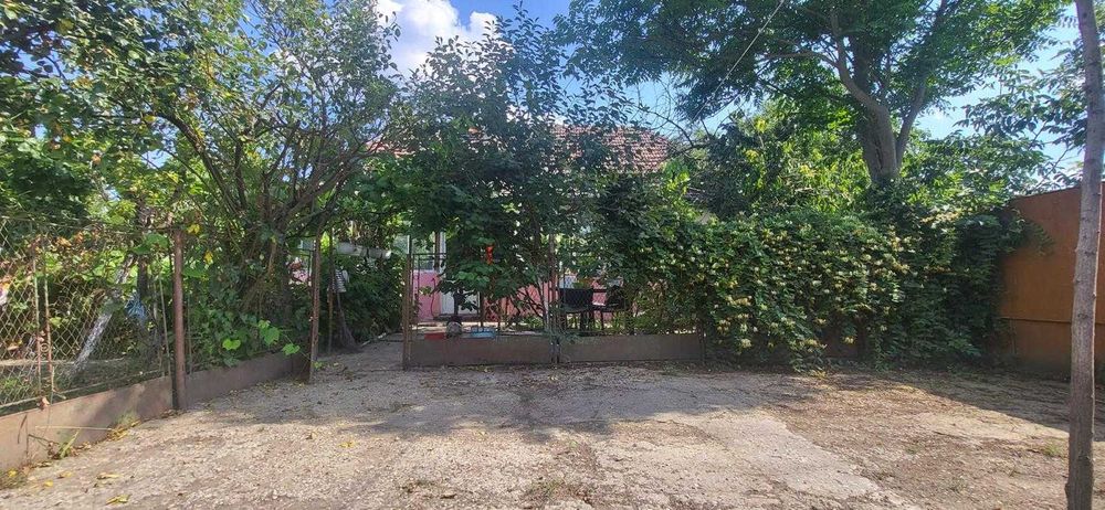 Casă de vanzare cu teren 1500mp la Bobda, Jud Timis