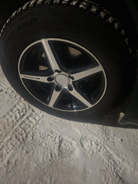 Продам Ауди 100 с4