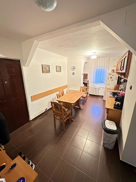 Apartament 4 camere Bucovinei