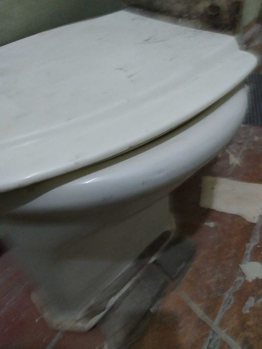 Унитаз б/у советский