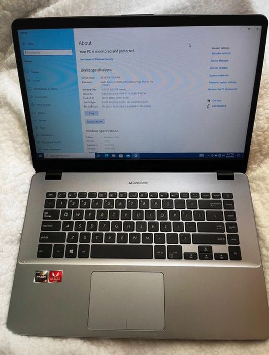 Asus Vivobook AMD Ryzen