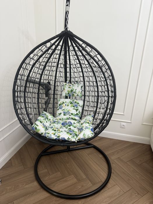 Кокон.Кресло качалка новое