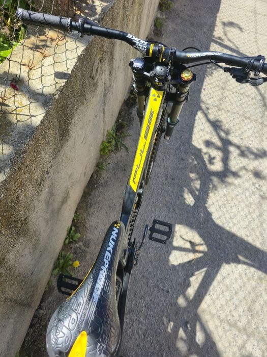 Nukeproof Pulse 27.5 Downhill висок клас Marzocchi вилка, Cane Creek Shox, 1x11 Zee Shimano