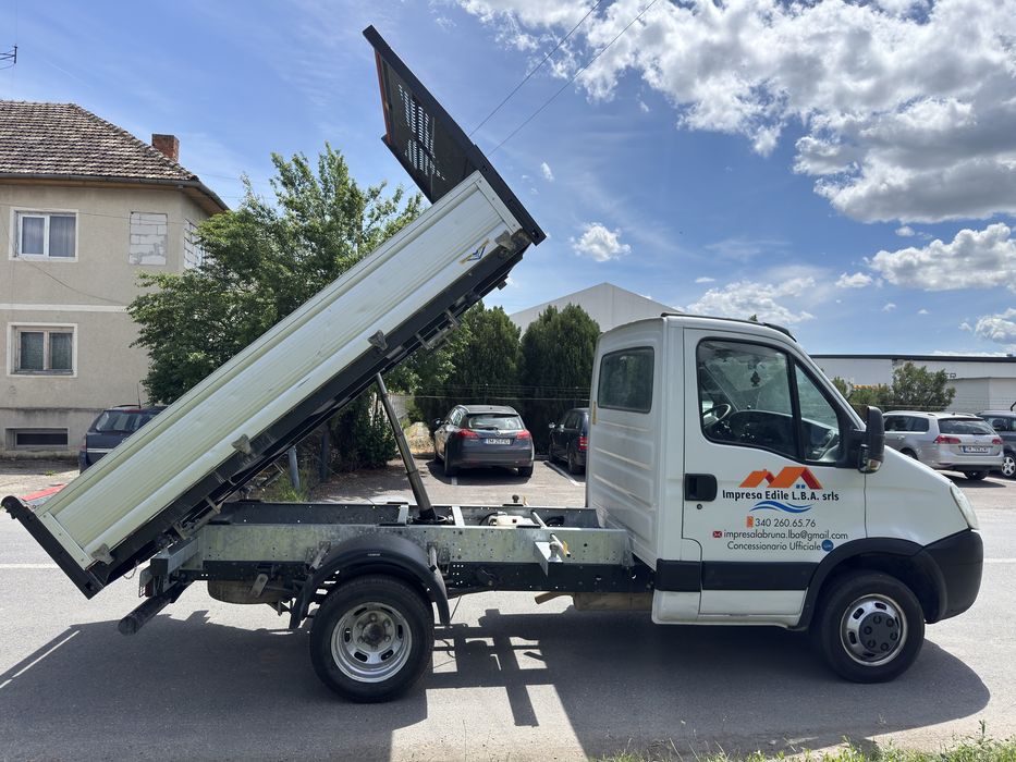 Iveco basculabil 3 parti impecabila bena 3/10/2  originala