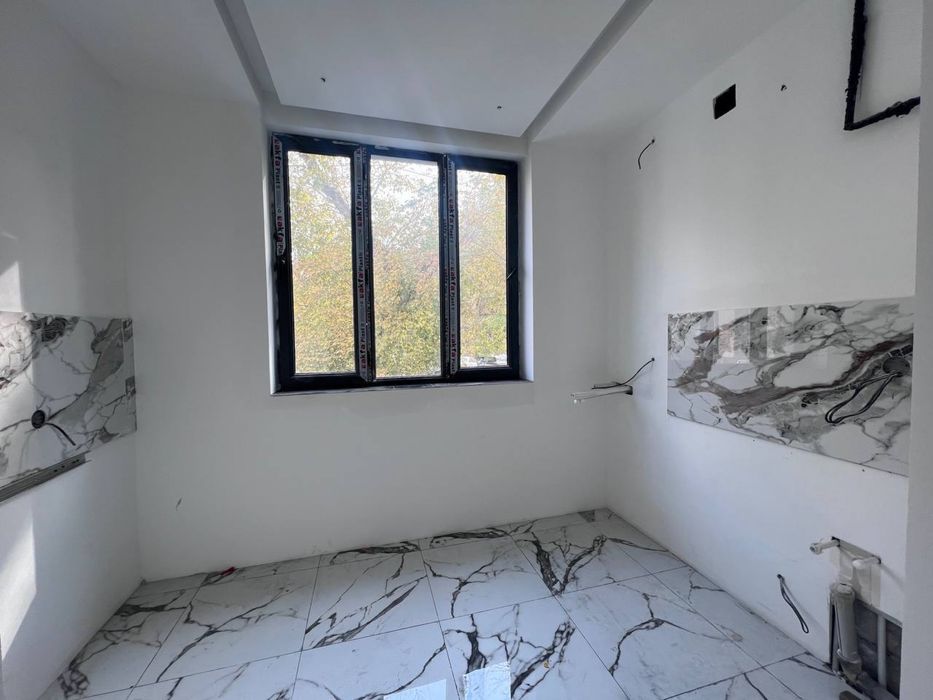 Ойбек Гост Россия | 105кв - нежилое помещение вдоль дороги Аренда