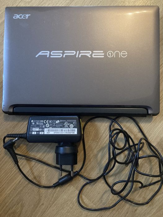 Acer aspire one D255E