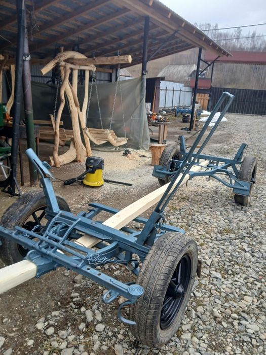 Vând căruță de 2 cai