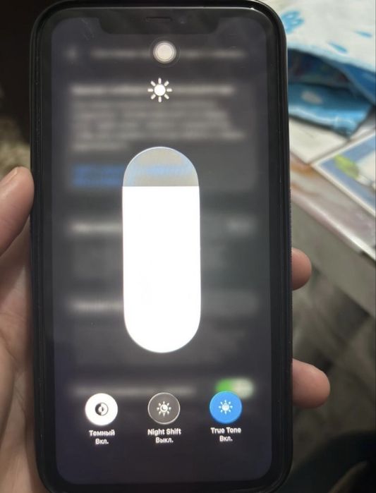 Продам iPhone 11 (64GB) акб:76