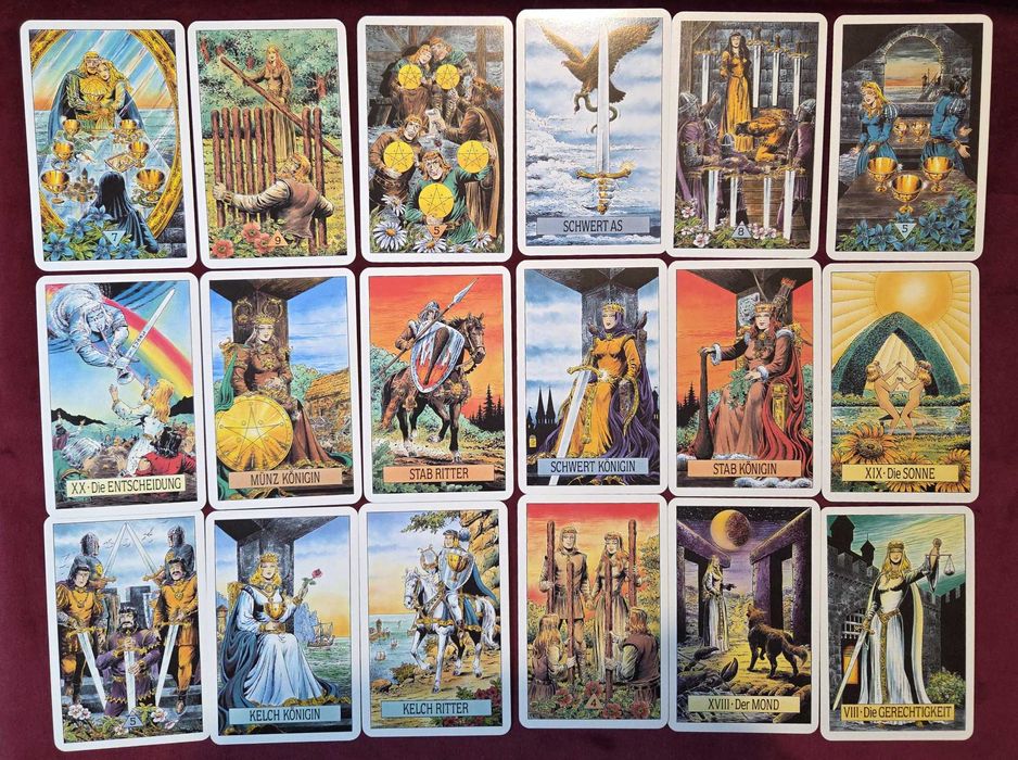 Таро комплект Arcus Arcanum + отделна книга Der Lombardische Tarot