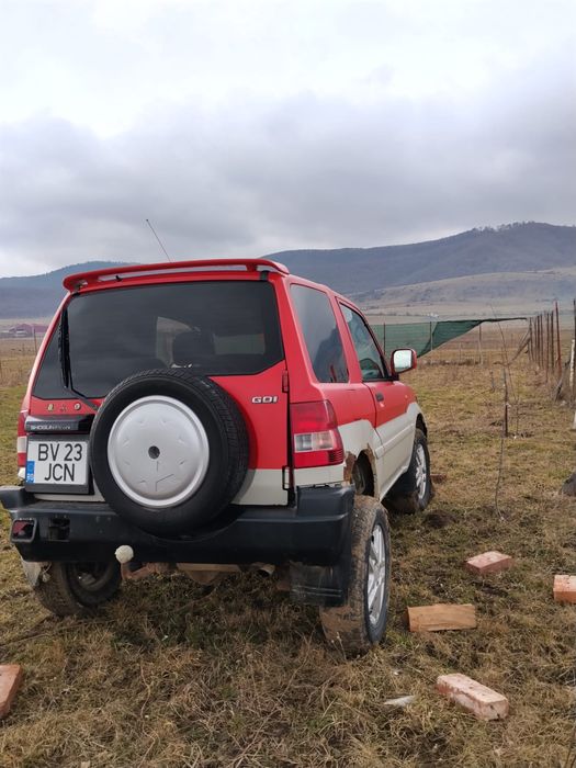 Dezmembrez Mitsubishi Pajero pinin 2.0  si 1.8 gdi piese pinini shogun