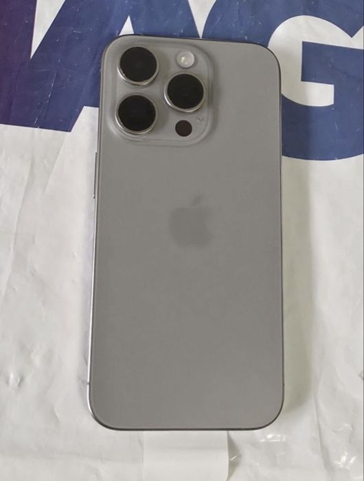 КАТО НОВ 256GB iPhone 15 Pro ЕМАГ Гаранция 2025 г. Natural | Сив