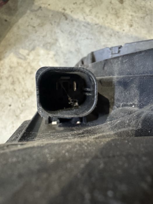 Електирческа перка Бмв ф30/31/32 и др.(perka radiator bmw f30/31/32)